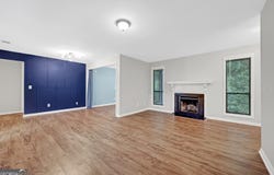 5043 Woodridge, Tucker, GA 30084