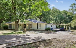 620 Spinner Road, DeSoto, TX 75115