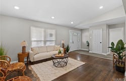 1350 Navajo Lane, Florissant, MO 63033