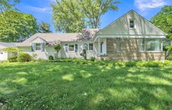 30224 Wolf Road, Bay Village, OH 44140