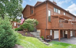 218 Cedar Grove Drive, St Charles, MO 63304