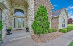 2601 Bugscuffle  RD, Lavaca, AR 72941