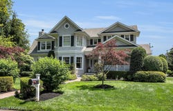 15 Woodmere Avenue, Rumson, NJ 07760