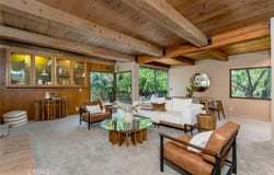 1835 Las Flores Drive, Glendale, CA 91207