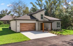 1106 S Main Street, Lindale, TX 75771