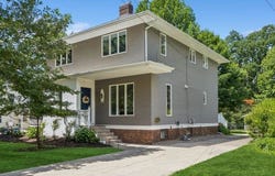 319 Hutchinson, IA 52246