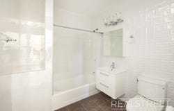 90-02 Queens Blvd, ELMHURST, NY 11373
