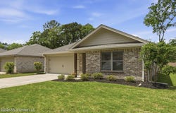 245 Skylane Drive, Pearl, MS 39208