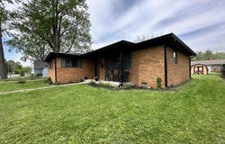 100 Lincoln Street, Plainfield, IN 46168