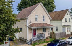 82 Pierce St, New Bedford, MA 02740