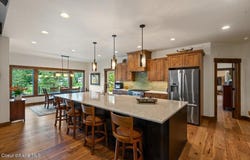 11667 N EASTSHORE DR, Hayden, ID 83835