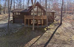 1237 Shawnee Bay Rd, Benton, KY 42025