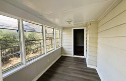 324 RAILROAD AVENUE, ADAMSVILLE, AL 35005