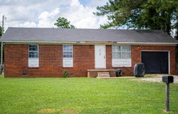210 W Moore St, Tuscumbia, AL 35674