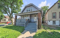 2111 West Burnham St, Milwaukee, WI 53204