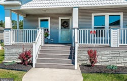 1079 BERGEN AVENUE, WILLIAMSTOWN, NJ 08094