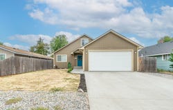 2206 E Desmet Ave, Spokane, WA 99202
