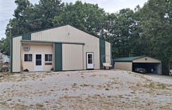 15394 Villa Drive, Monroe City, MO 63456