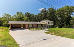 1046 Talmadge, Toccoa, GA 30577