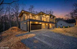 119 Comstock Drive, Hawley, PA 18428