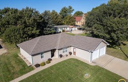 25 Walnut ST, Reading, KS 66868