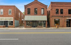 215 West Third Street, Farmville, VA 23901