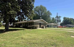 213 S ADCOCK, Dumas, AR 71639