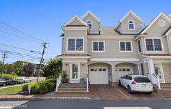 2 Drawbridge Lane, Manasquan, NJ 08736