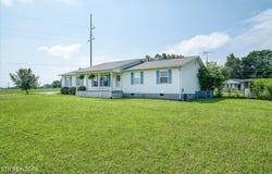 2019 Martha Washington Rd, Clarkrange, TN 38553