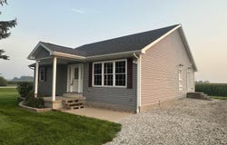 19272 Danville Road, New London, IA 52645