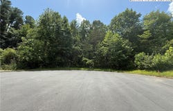 1047 Williamsburg Drive, Lenoir, NC 28645