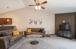 5616 Dostal Drive SW, Cedar Rapids, IA 52404