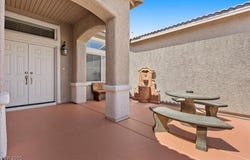 745 Diamond Bend Avenue, Las Vegas, NV 89123