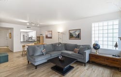 6625 W BURNSIDE RD, Portland, OR 97210