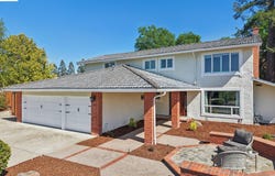 44 Lariat Ct, Walnut Creek, CA 94596