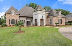 213 Ironwood Plantation Boulevard, Madison, MS 39110