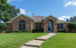 3213 Granada Drive, Mesquite, TX 75181
