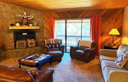 10 Jackson Hole Rd, Angel Fire, NM 87710-0169