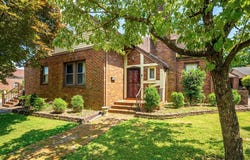 275 W 6th Street, Russellville, KY 42276