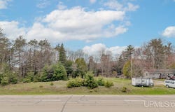 US Hwy 2 & 41 Highway, Gladstone, MI 49837
