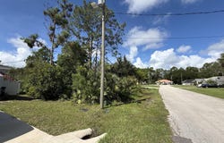 5 RADIAL Place, Palm Coast, FL 32164