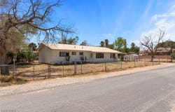585 W Ingram Avenue, Overton, NV 89040