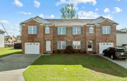 305 S Pointe Drive, Winterville, NC 28590