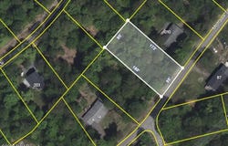 10 Mohawk Trail, Gouldsboro, PA 18424