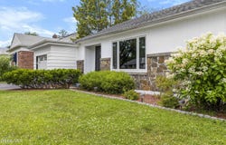 356 S Manning Boulevard, Albany, NY 12208