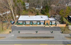 13662 Red Arrow Highway, Harbert, MI 49115