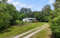 600 SW 15TH CT, BELL, FL 32619