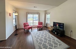 1047a Buckingham Drive, Manchester, NJ 08759