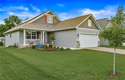 150 Sandpiper Circle, Hastings, MN 55033