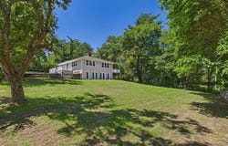 24 David Road, Westport, MA 02790
